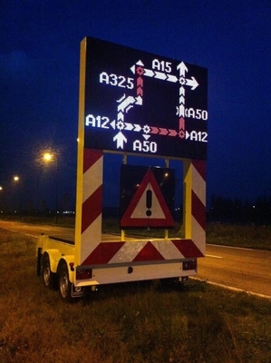 Mobiler Bleischirm FCC DES CER-ROHS im Freien fertigte elektronische Zeichen besonders an