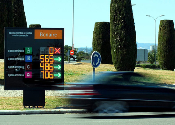 SMD-BAD VMS LED zeigen parkendes Anschlagbrett kundengebundenes Logo im Freien an