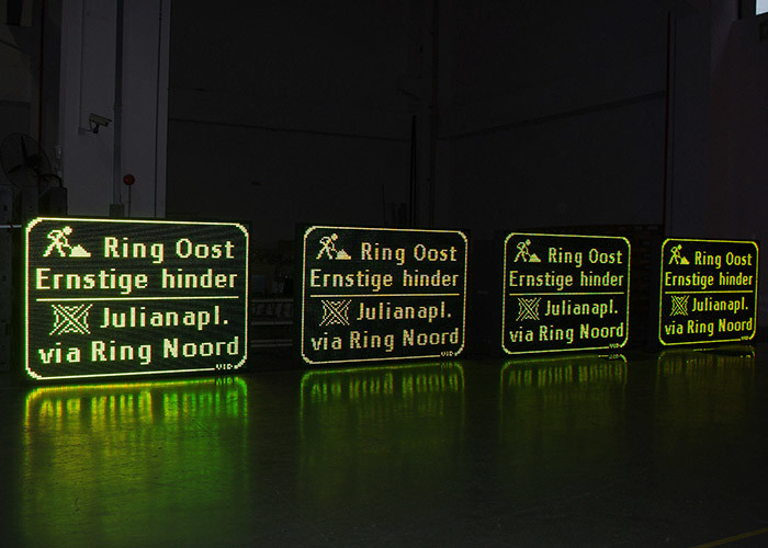 Matrix-Schaukasten-farbenreiches Modul VMSs 90Hz 25mm LED im Freien